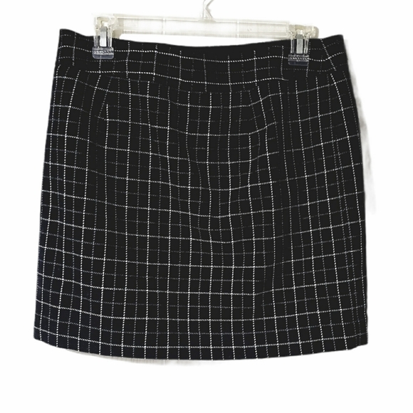 Ann Taylor LOFT Women's Plaid Mini Skirt 8P NWT - Picture 4 of 8